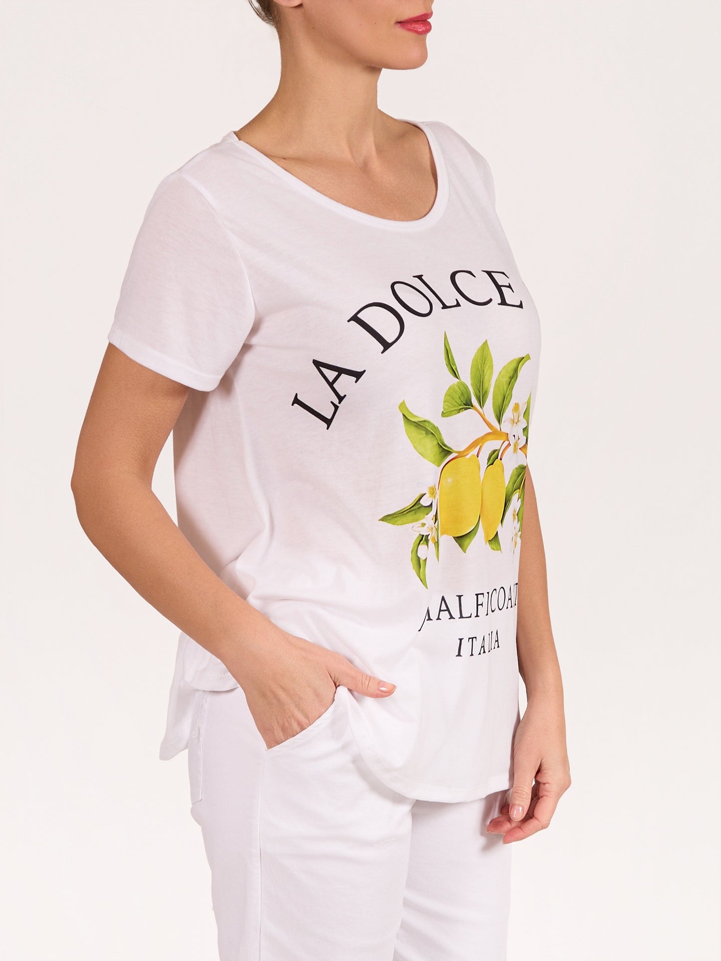 White Round Neck Short Sleeve Lemon Dolce Vita T-shirt